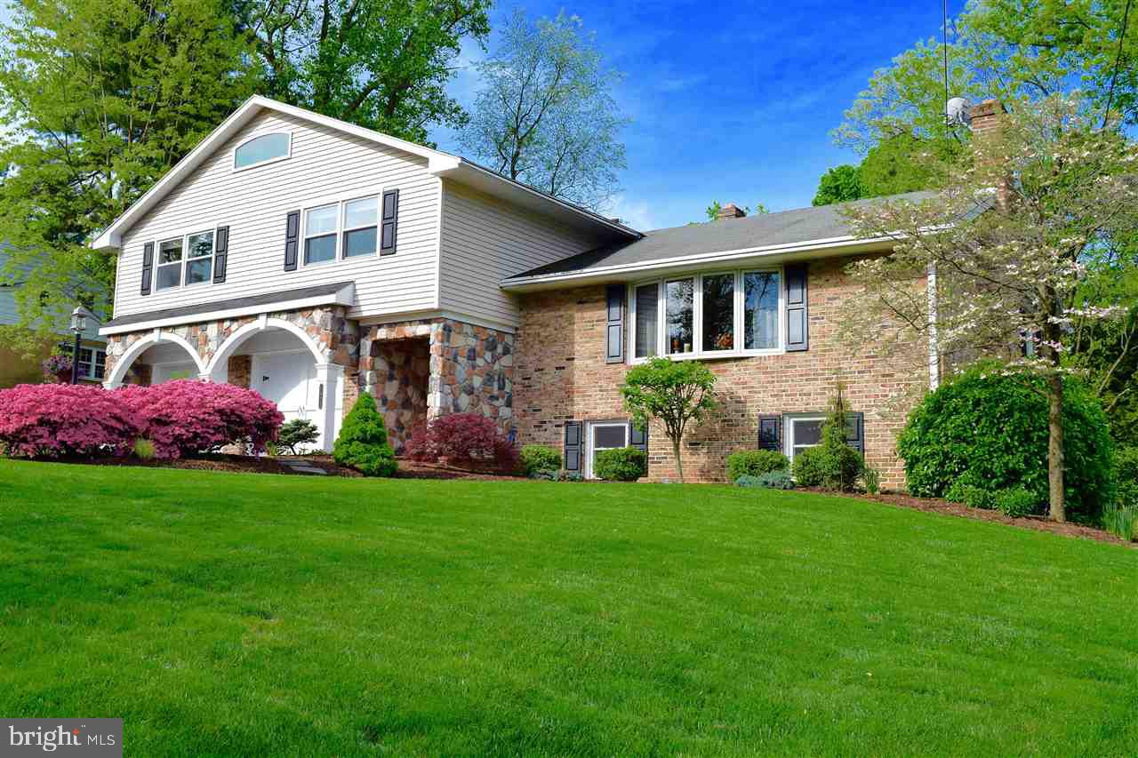 1472 Bee Tree Road York, PA 17403 - Photo 1 of 36 Gallery Image 1