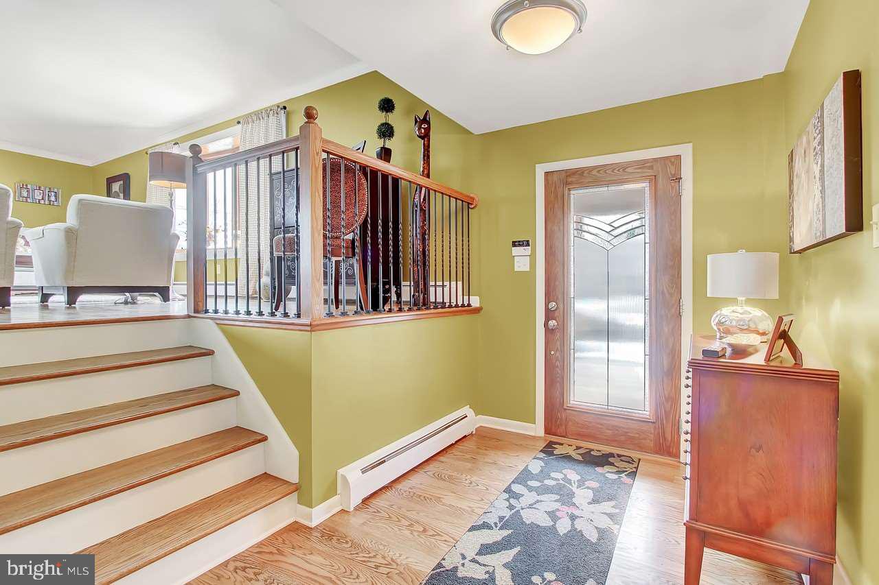 1472 Bee Tree Road York, PA 17403 - Photo 3 of 36 Gallery Image 3