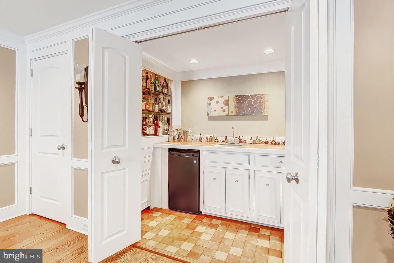 1472 Bee Tree Road York, PA 17403 - Photo 8 of 36 Gallery Image 8