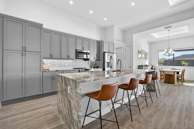 $825,000 | 2817 Northwest 41st Avenue, Cape Coral, FL 33993