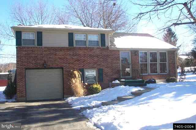 921 Haines Road York, PA 17402 - Photo 1 of 8 Gallery Image 1