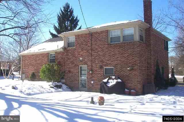 921 Haines Road York, PA 17402 - Photo 2 of 8 Gallery Image 2