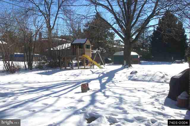 921 Haines Road York, PA 17402 - Photo 3 of 8 Gallery Image 3