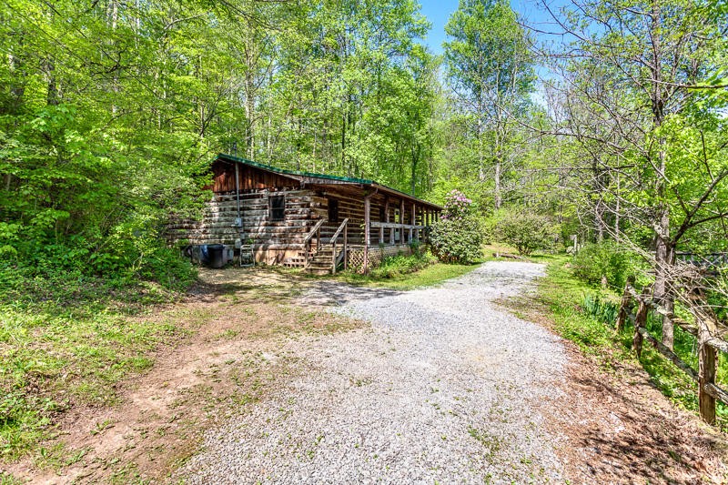 508 Crowder Road Madisonville, TN 37354 - Photo 3 of 37 Gallery Image 3