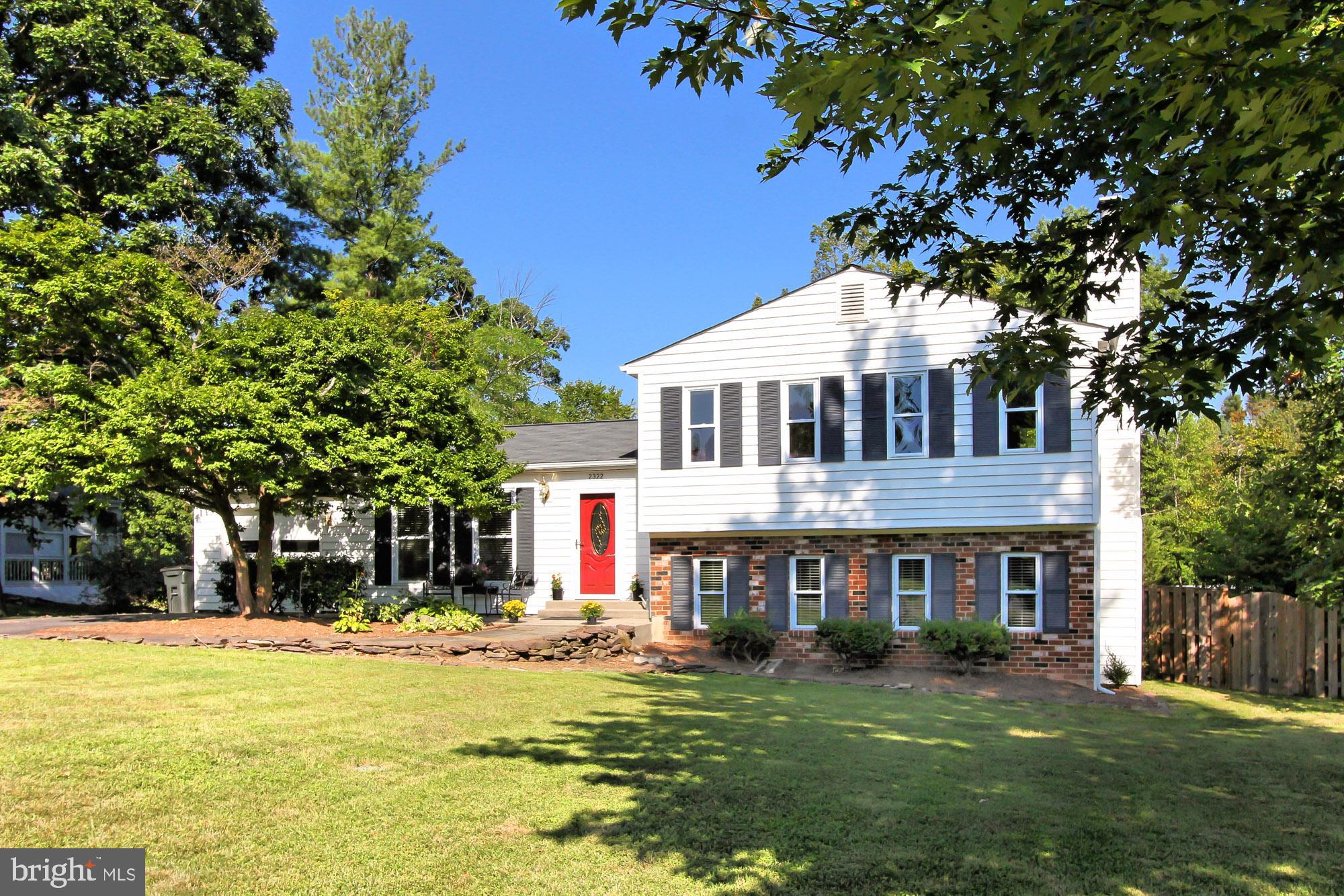2322 Archdale Road Reston, VA 20191 - Photo 2 of 36 Fabulous 4 Bedroom Home on .46 Acres in Reston!