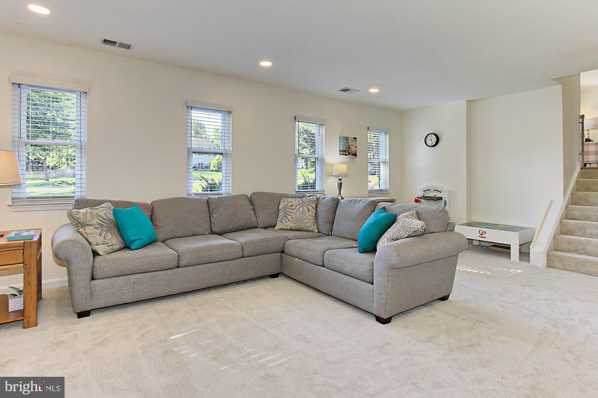 2322 Archdale Road Reston, VA 20191 - Photo 17 of 36 Perfect for Entertaining