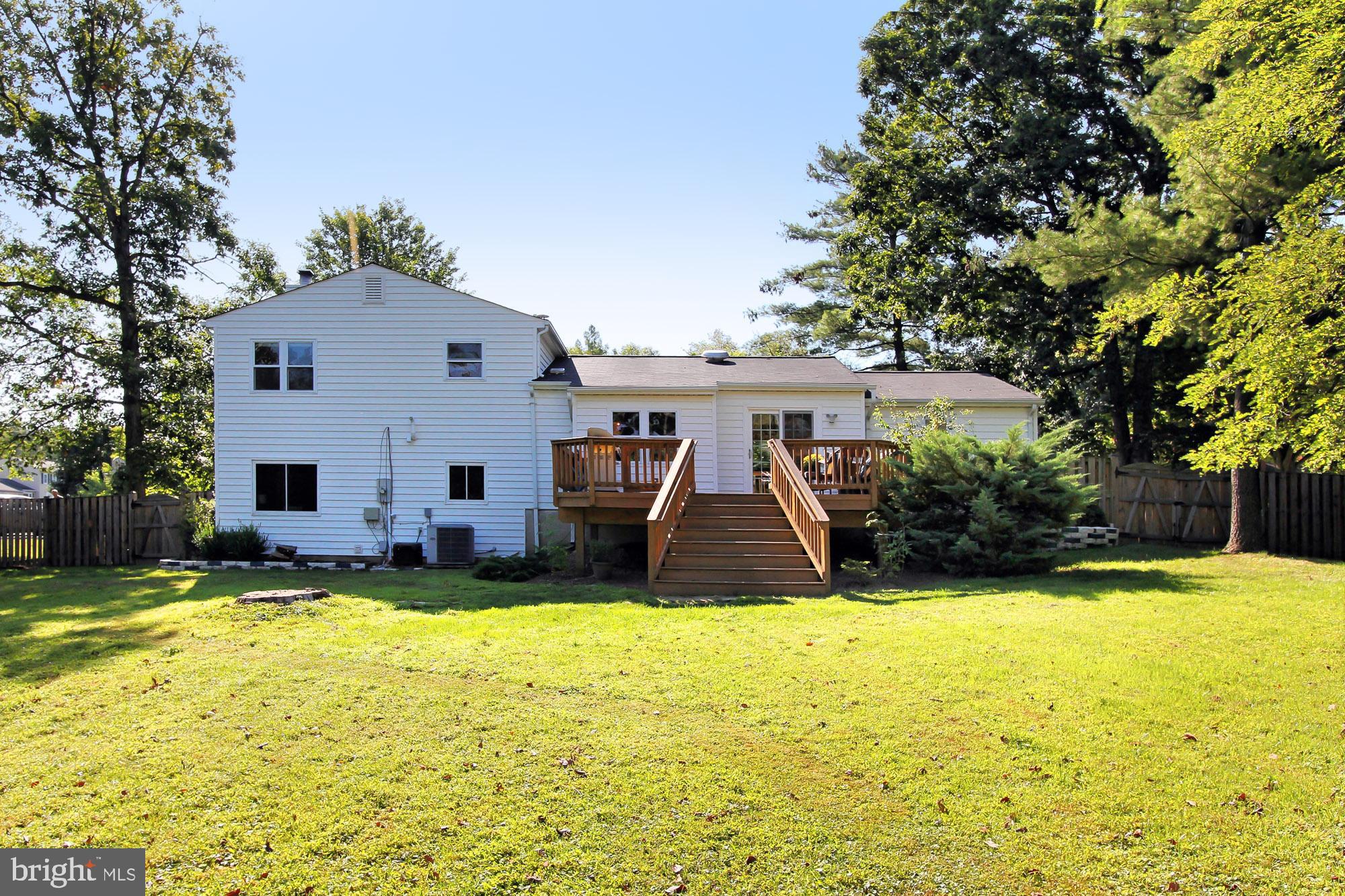 2322 Archdale Road Reston, VA 20191 - Photo 33 of 36