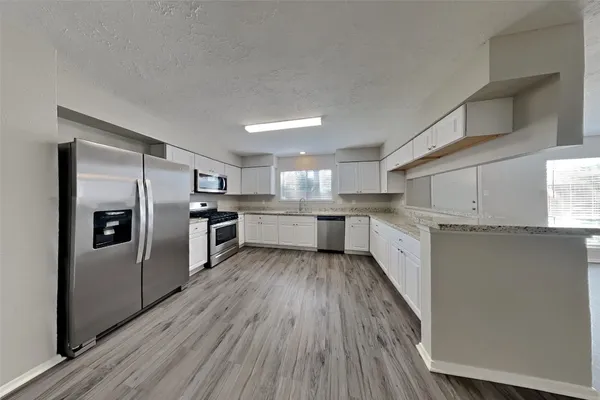 $2,030 | 7206 Fuchsia Lane, Humble, TX 77346