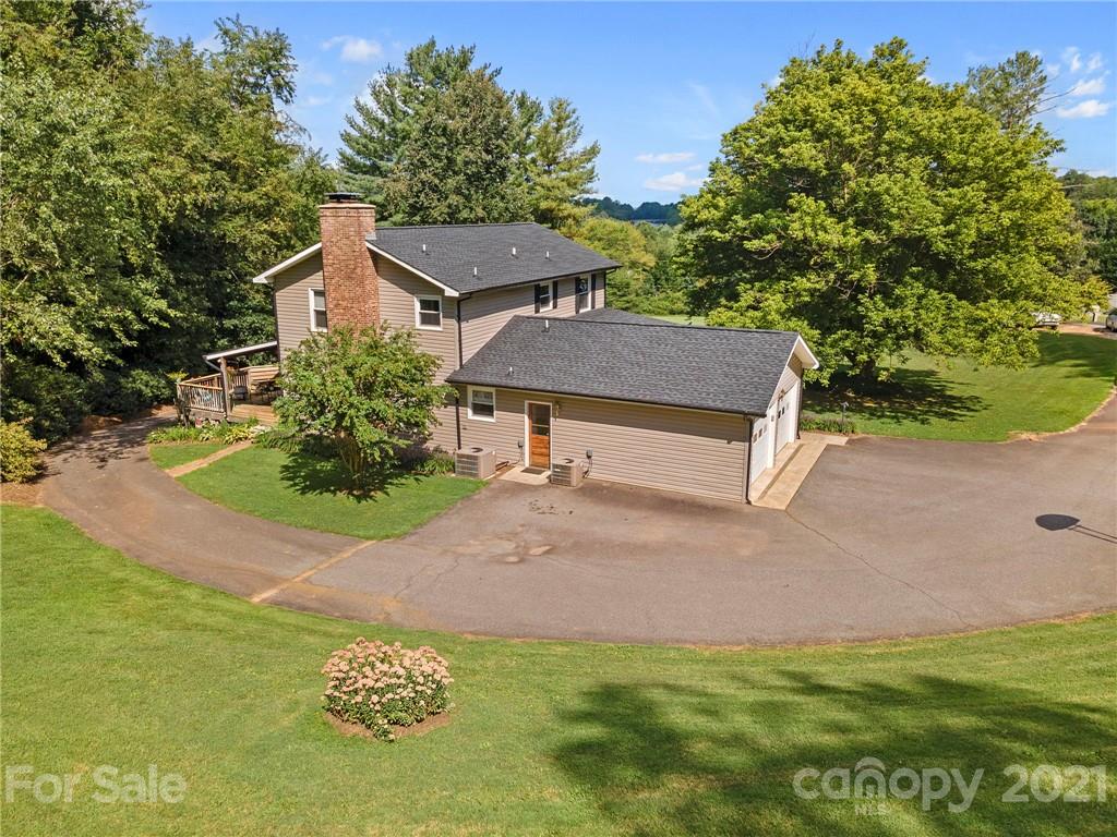18 Rory Phillips View Candler, NC 28715 - Photo 3 of 35 Gallery Image 3