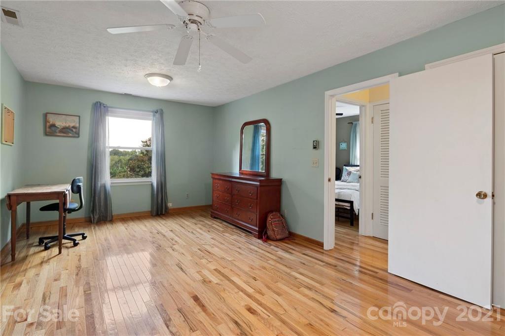 18 Rory Phillips View Candler, NC 28715 - Photo 25 of 35 Gallery Image 25