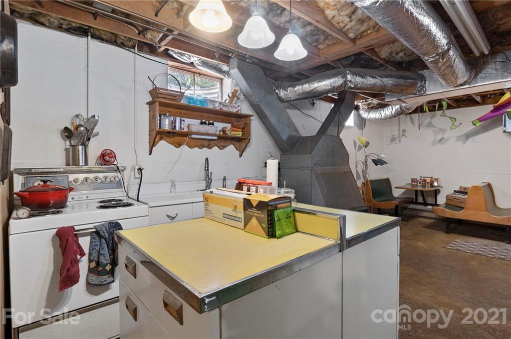 18 Rory Phillips View Candler, NC 28715 - Photo 27 of 35 Gallery Image 27