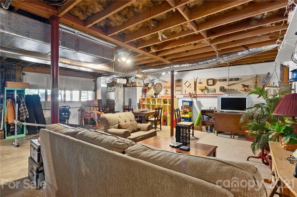 18 Rory Phillips View Candler, NC 28715 - Photo 31 of 35 Gallery Image 31