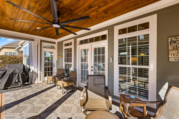 $575,000 | 335 Lakeshore Cove Drive, Fort Oglethorpe, GA 30742