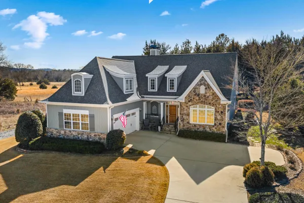 $575,000 | 335 Lakeshore Cove Drive, Fort Oglethorpe, GA 30742