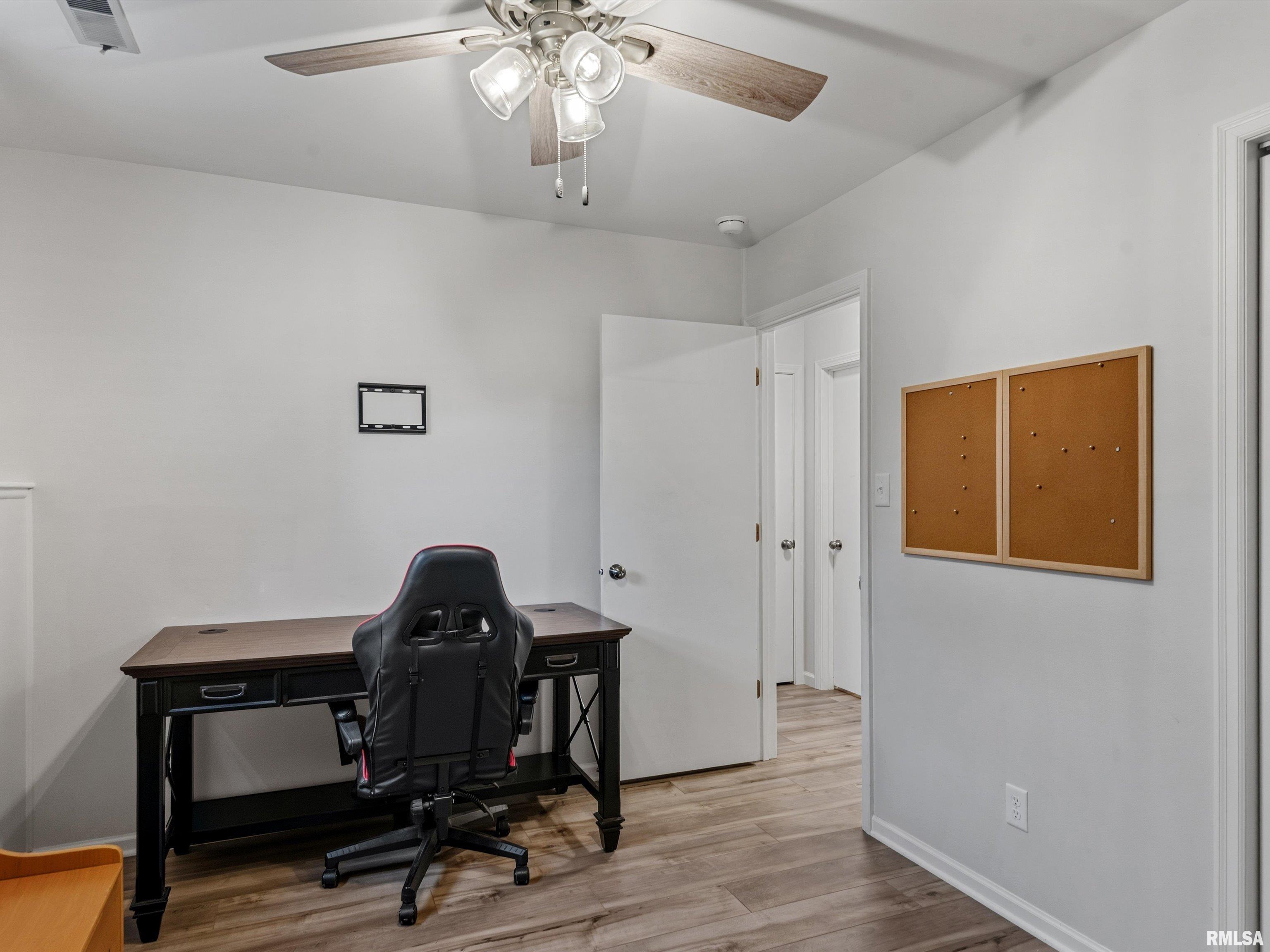 2712 Mead Drive Springfield, IL 62707 - Photo 21 of 32 Gallery Image 21