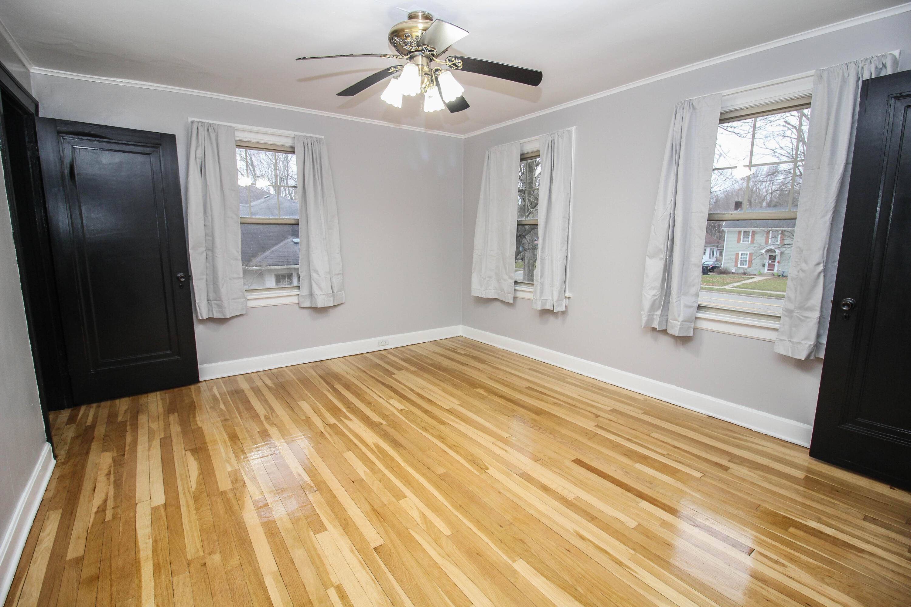 1029 North Main Street Three Rivers, MI 49093 - Photo 23 of 50 Main-9605