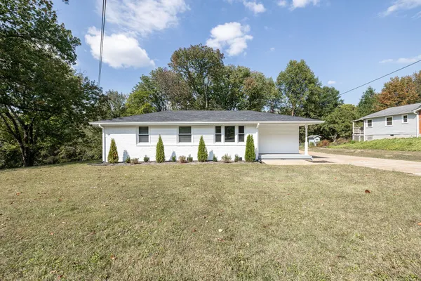 $2,850 | 320 Brewer Drive, Nashville, TN 37211