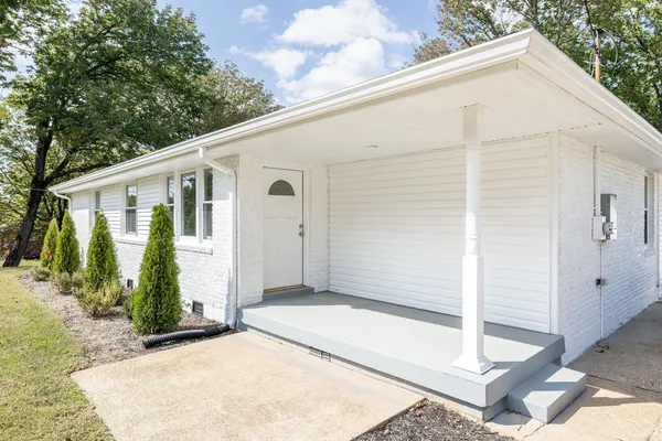 $2,850 | 320 Brewer Drive, Nashville, TN 37211