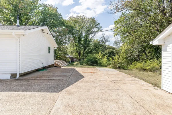 $2,850 | 320 Brewer Drive, Nashville, TN 37211