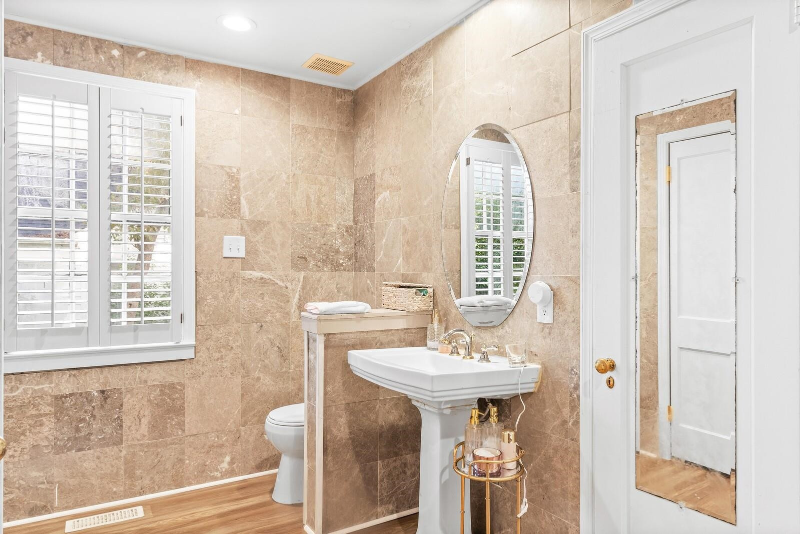 2801 Oberlin Road Raleigh, NC 27608 - Photo 18 of 30 Photo 18