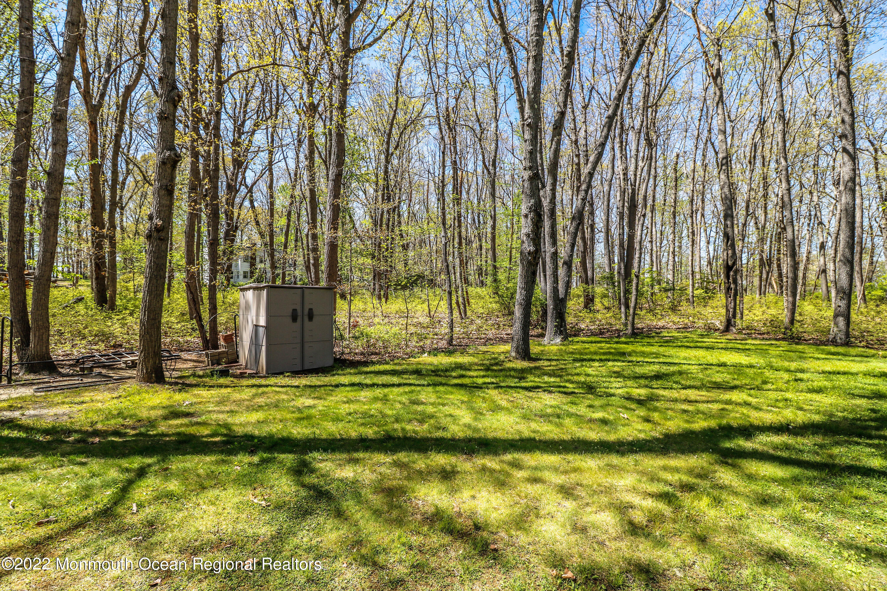 136 Stone Hill Road Colts Neck, NJ 07722 - Photo 44 of 55 Yard 4