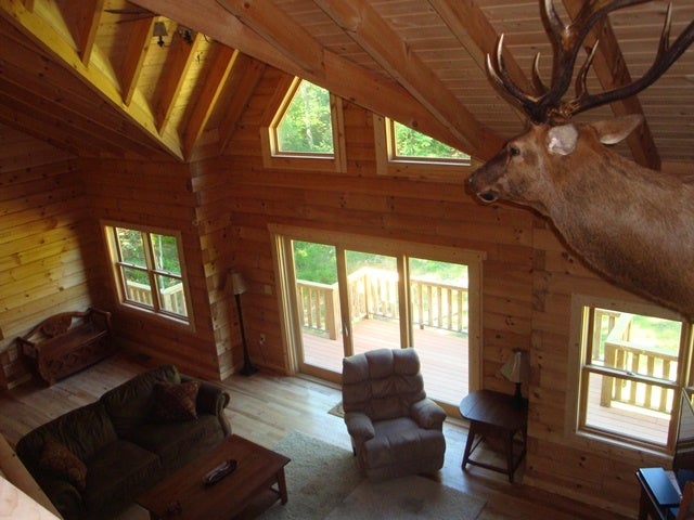 3285 Brush Road Lewisburg, WV 24901 - Photo 10 of 47 Living Room