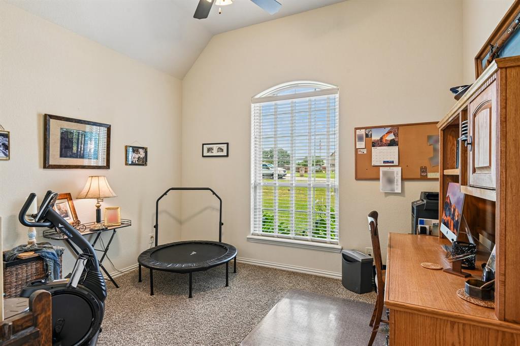 120 Wayward Wind Lane Springtown, TX 76082 - Photo 17 of 38
