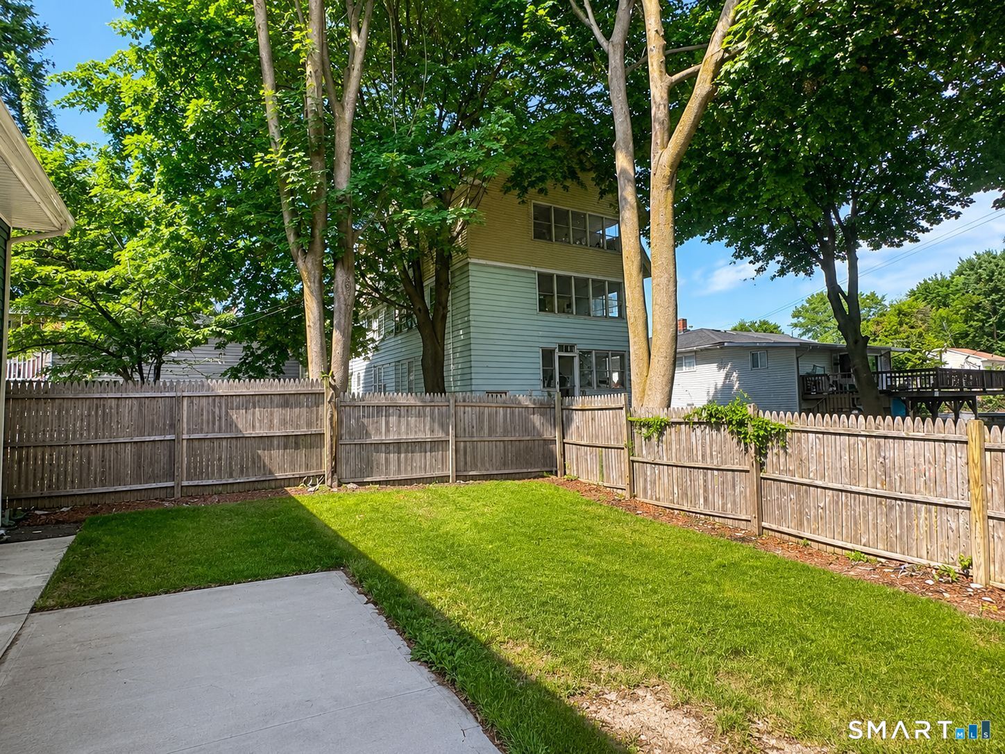 893 Highland Avenue Waterbury, CT 06708 - Photo 5 of 12