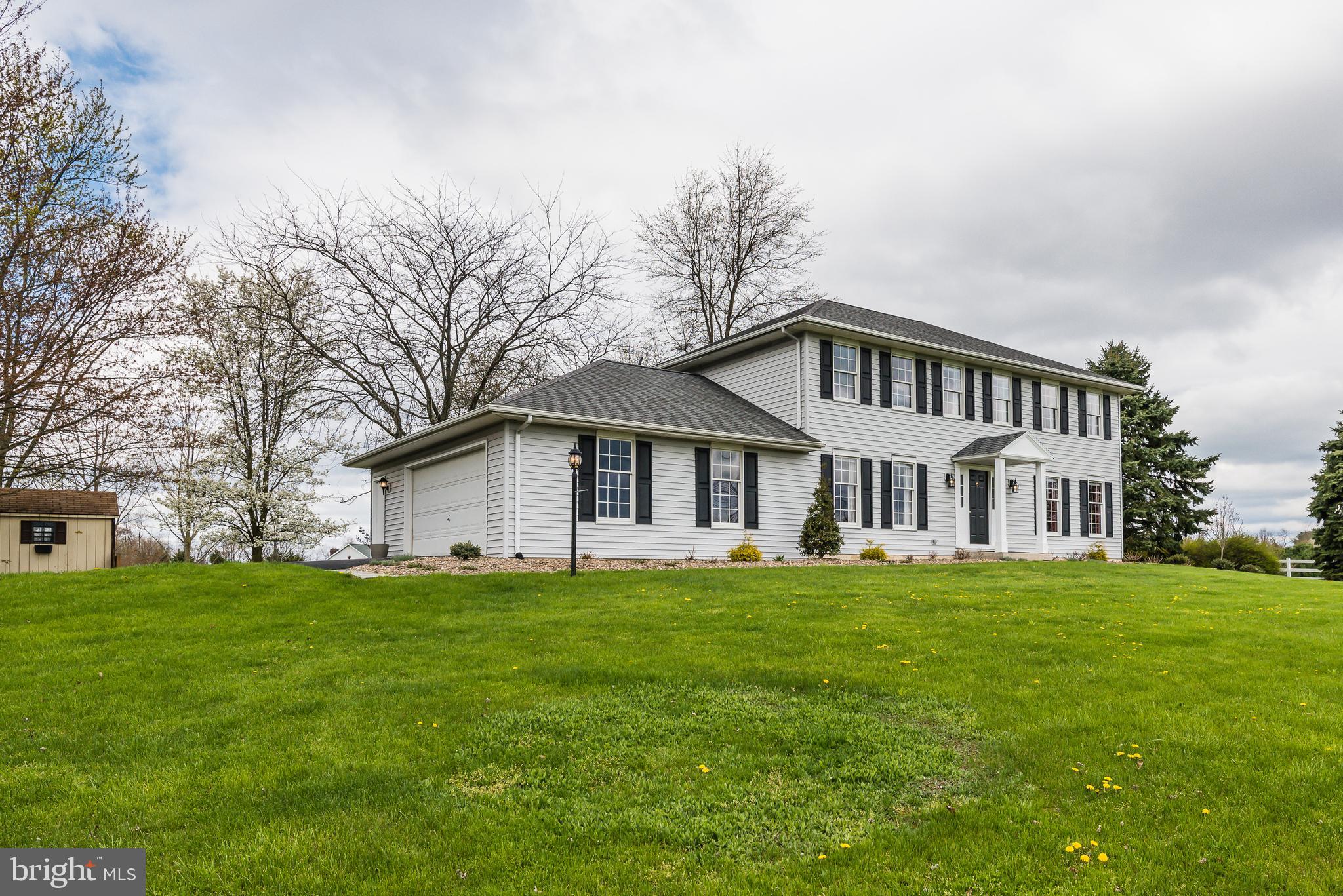 284 Stuart Road Carlisle, PA 17015 - Photo 2 of 44 Gallery Image 2