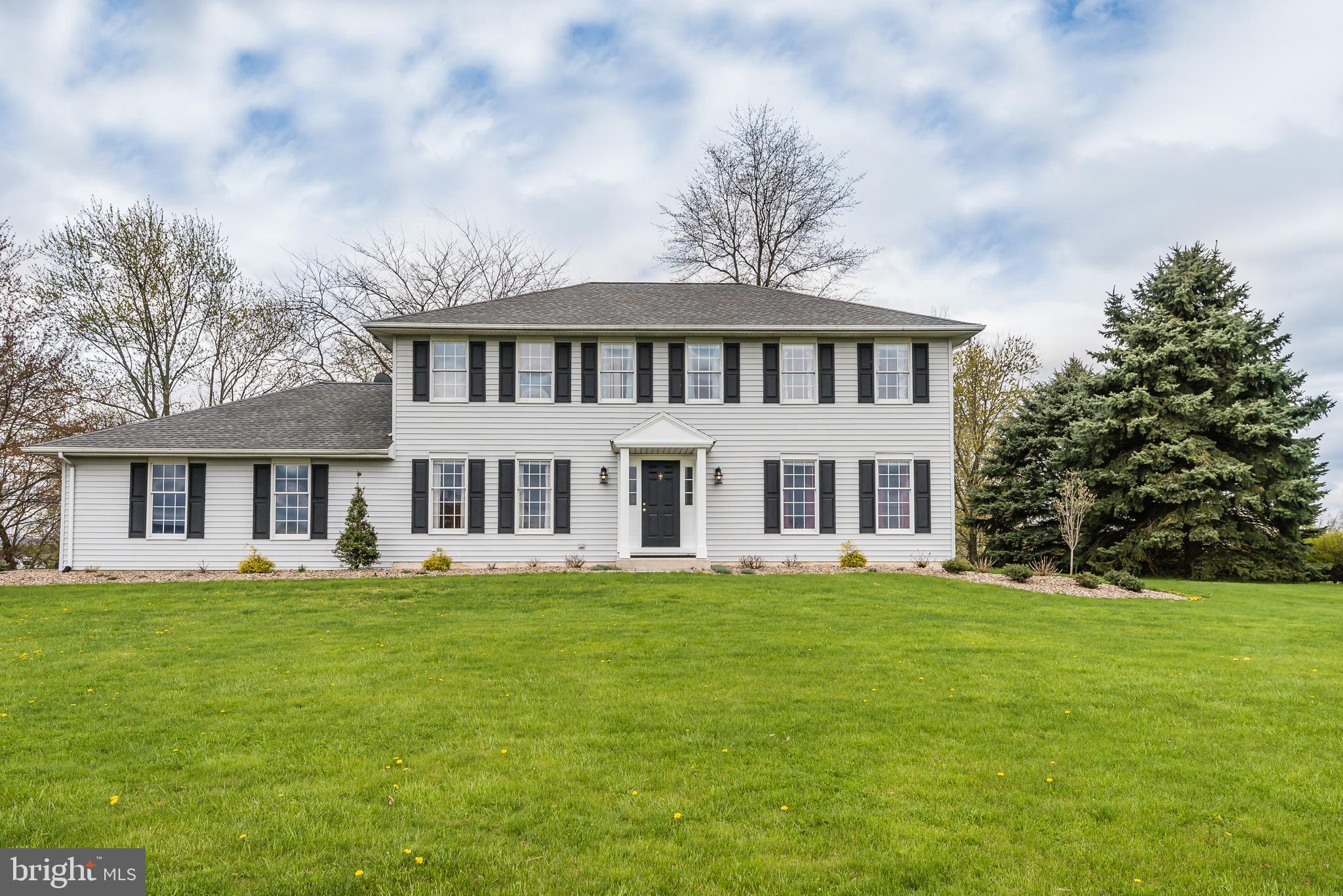 284 Stuart Road Carlisle, PA 17015 - Photo 3 of 44 Gallery Image 3