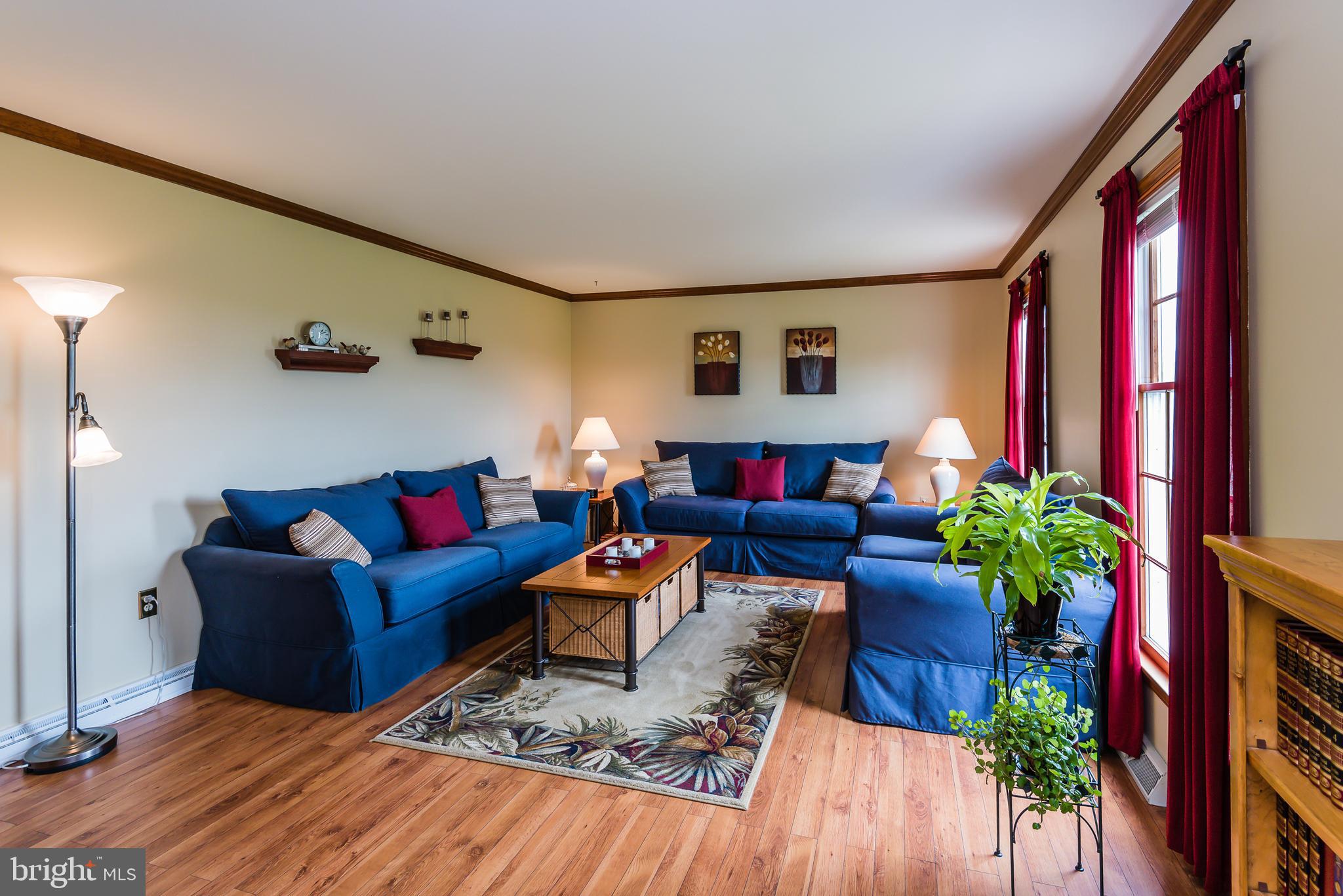 284 Stuart Road Carlisle, PA 17015 - Photo 7 of 44 Gallery Image 7
