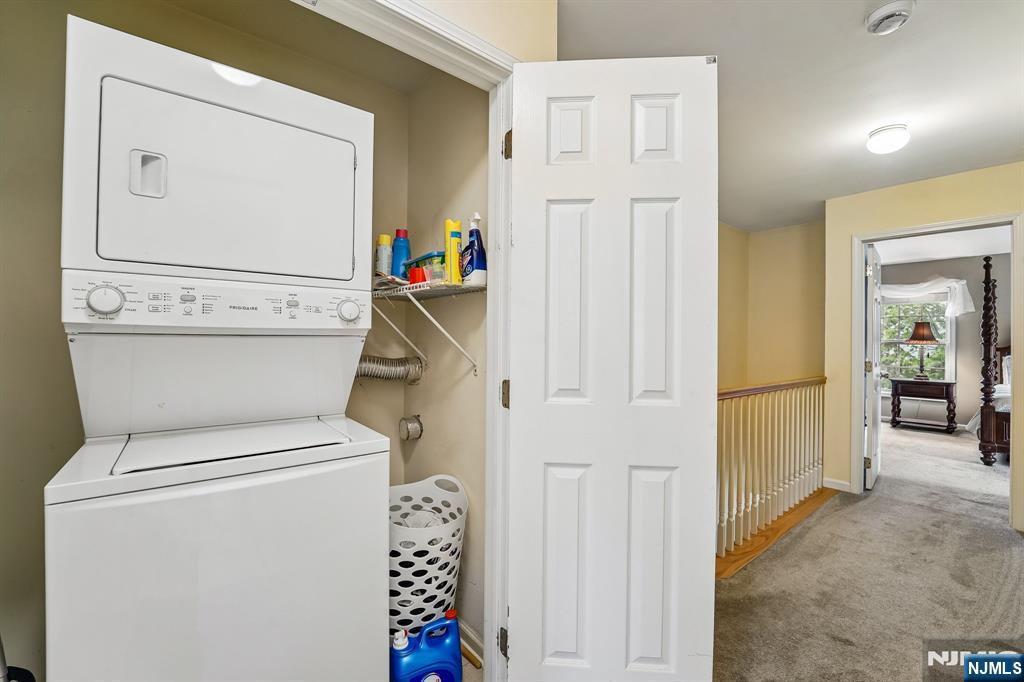 301 Cambridge Drive Butler, NJ 07405 - Photo 16 of 26