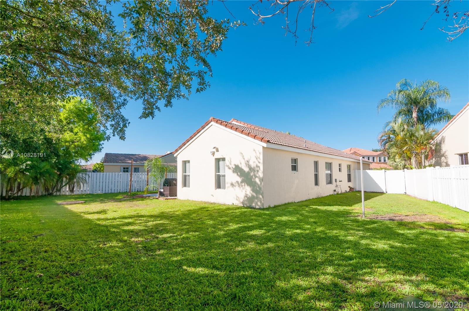 859 Falling Water Road Weston, FL 33326 - Photo 21 of 22