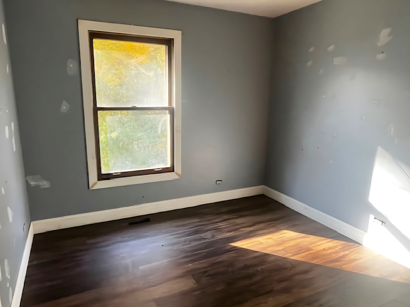 35531 Sunnyside Avenue Ingleside, IL 60041 - Photo 11 of 17 an empty room with wooden floor and windows