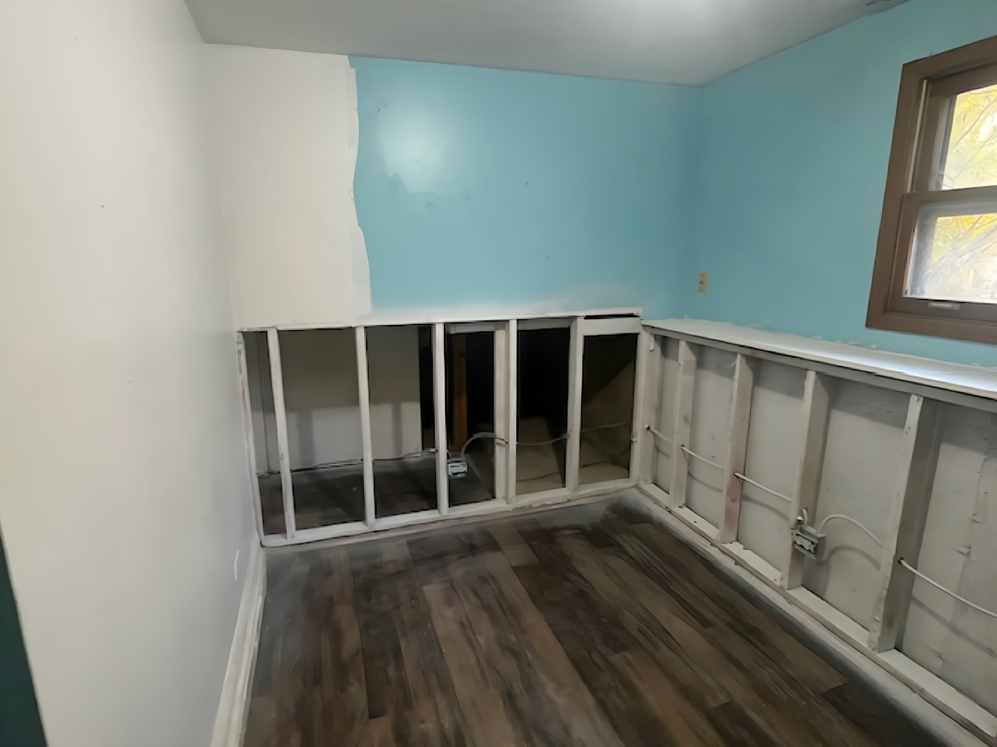 35531 Sunnyside Avenue Ingleside, IL 60041 - Photo 14 of 17 a view of wooden floor in a room