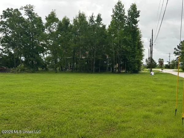$50,000 | Iki Place, Diamondhead, MS 39525
