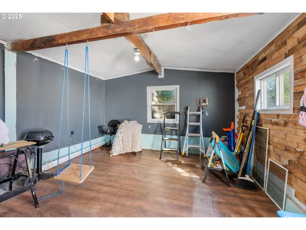 $299,000 | 1508 East 12th Street, The Dalles, OR 97058