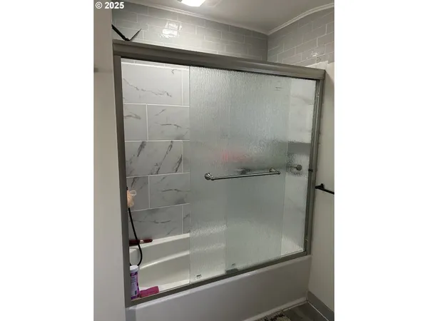 $299,000 | 1508 East 12th Street, The Dalles, OR 97058