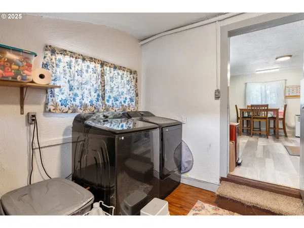 $299,000 | 1508 East 12th Street, The Dalles, OR 97058