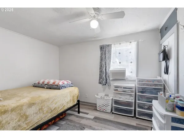 $299,000 | 1508 East 12th Street, The Dalles, OR 97058