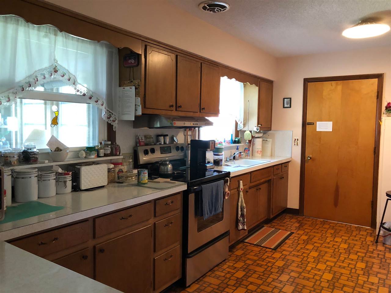 7825 Lima Road Fort Wayne, IN 46818 - Photo 2 of 20 Gallery Image 2