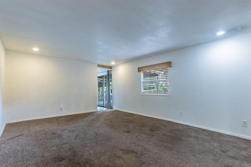 512 River Park Road McGregor, TX 76657 - Photo 5 of 19