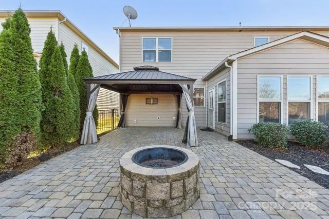 $639,000 | 12416 Current Drive, Charlotte, NC 28278