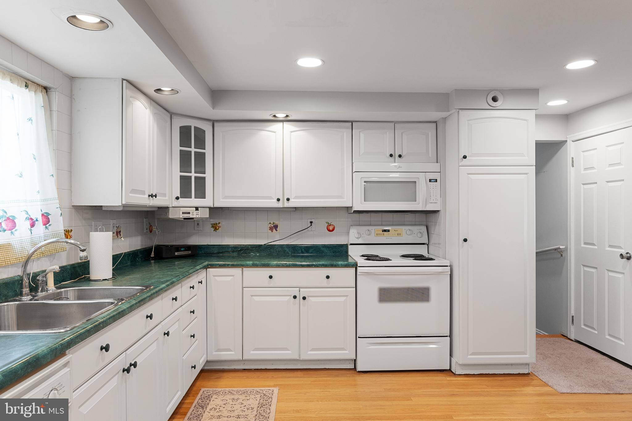 3006 Church Road Cinnaminson, NJ 08077 - Photo 10 of 33 Gallery Image 10