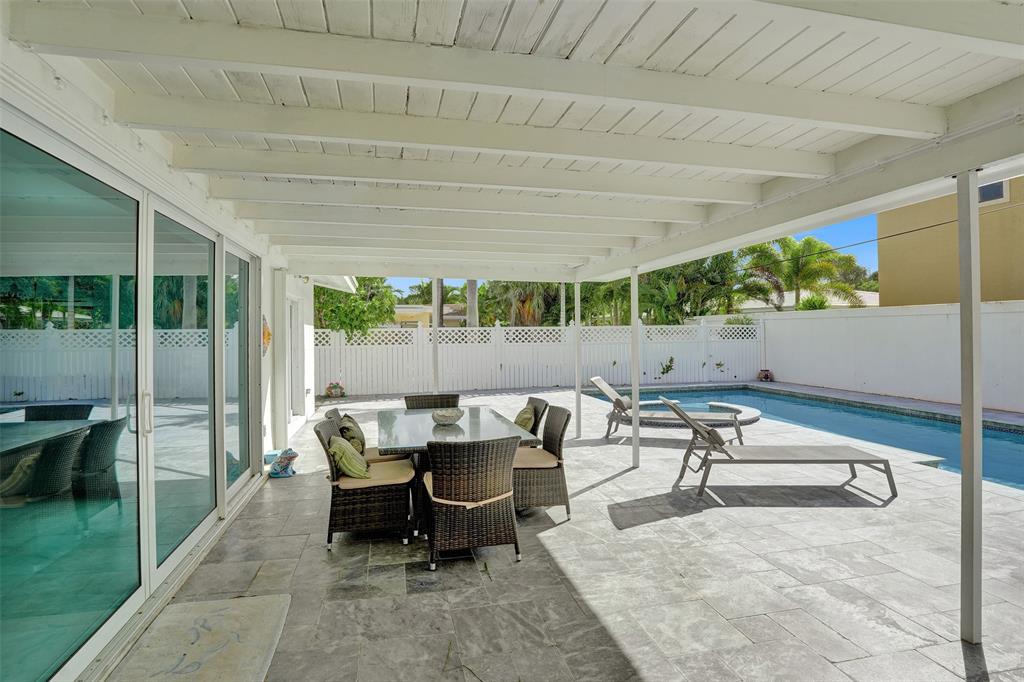 3406 Robbins Road Pompano Beach, FL 33062 - Photo 12 of 47