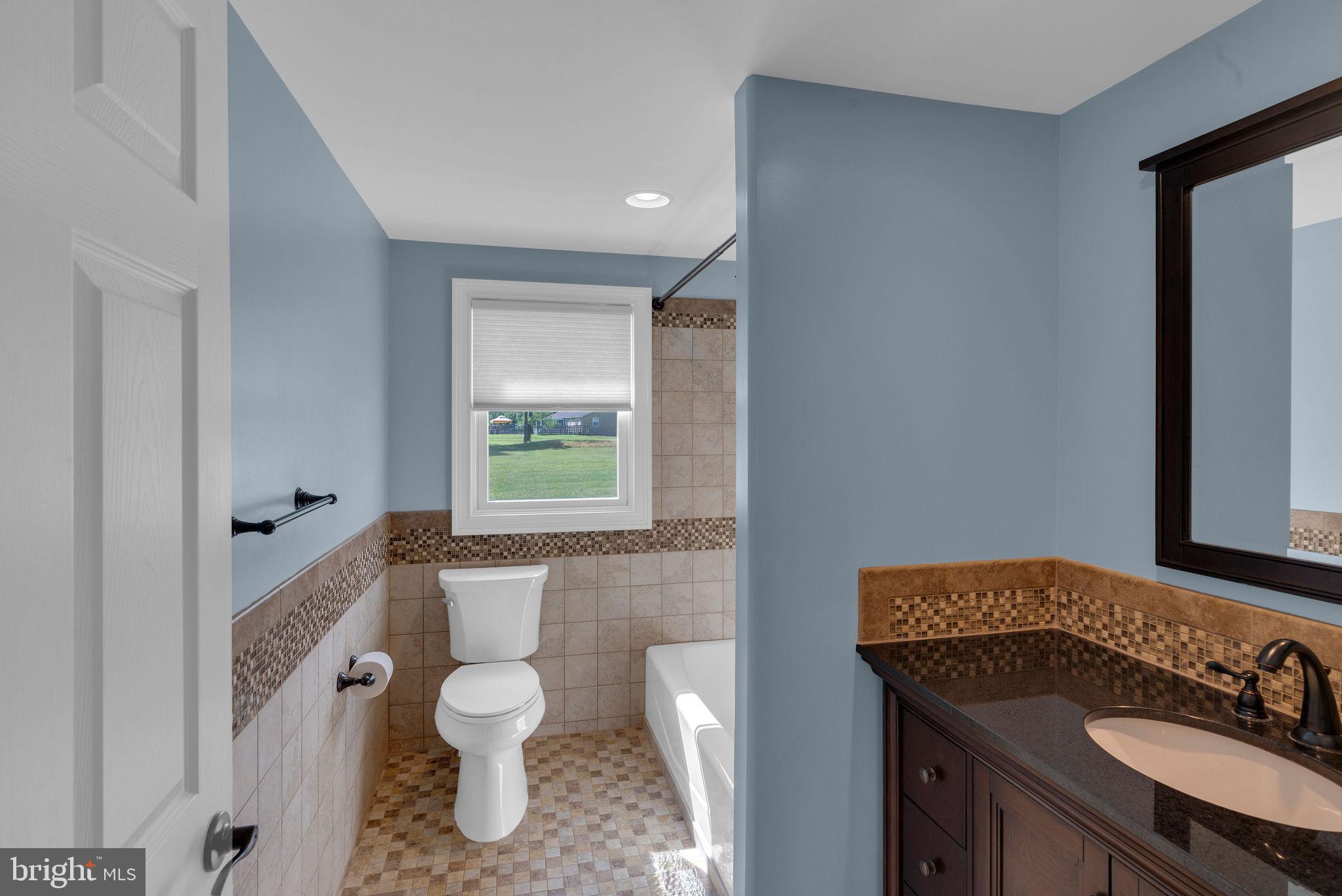 2015 Meetinghouse Road Jamison, PA 18929 - Photo 13 of 19 Full Hall Bathroom