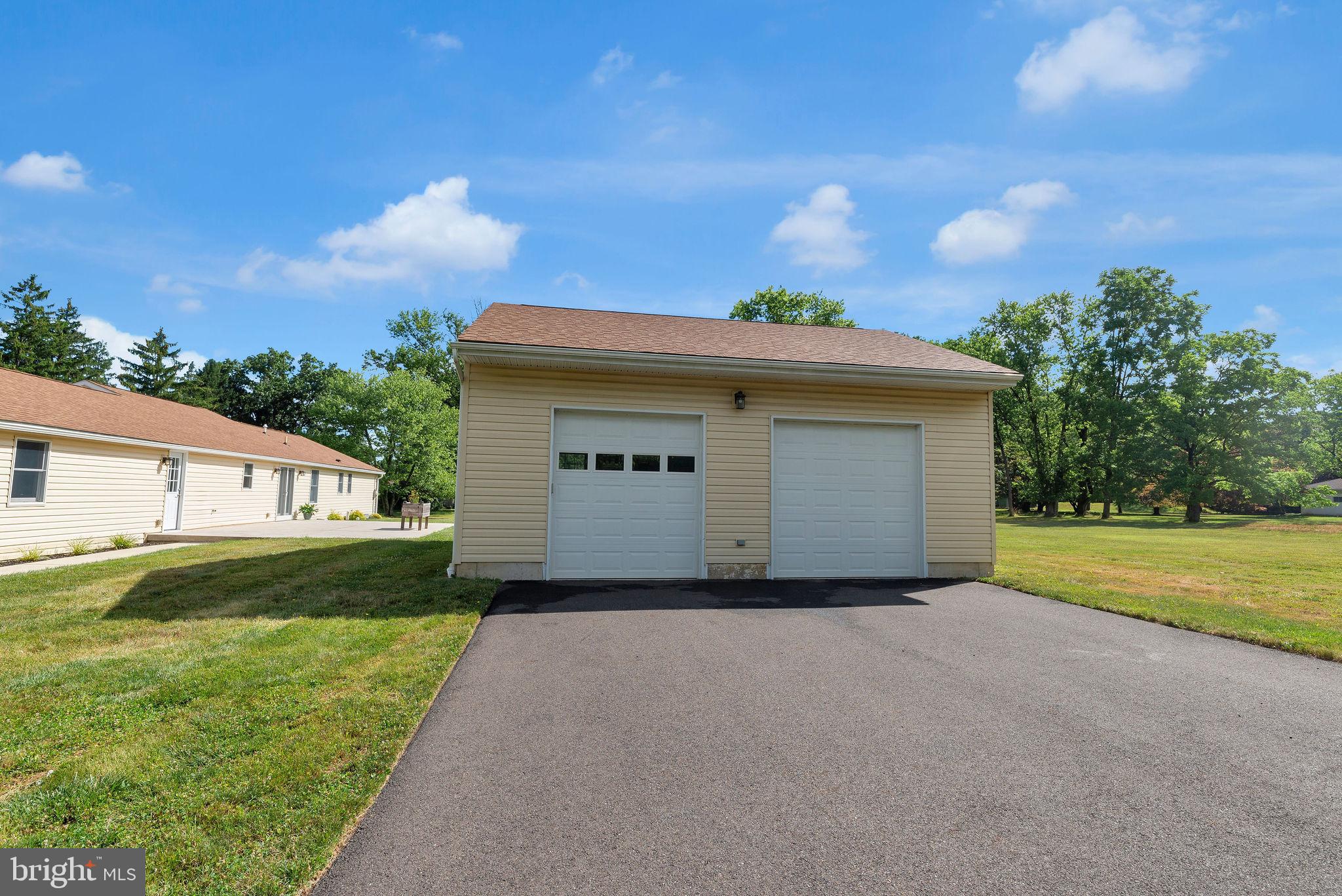 2015 Meetinghouse Road Jamison, PA 18929 - Photo 18 of 19 Detached 2 car garage with electric