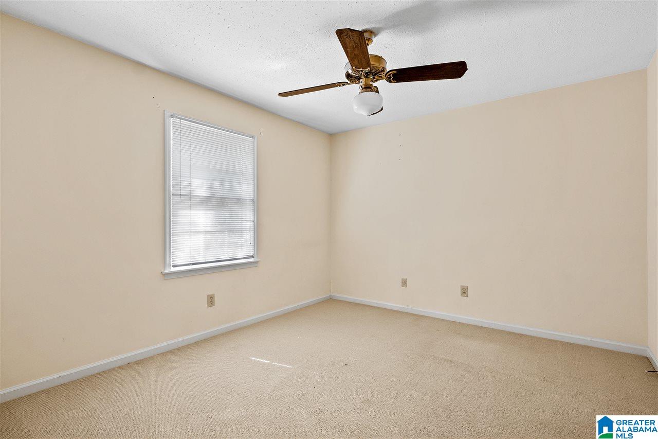5147 Colonial Park Road Birmingham, AL 35242 - Photo 18 of 33