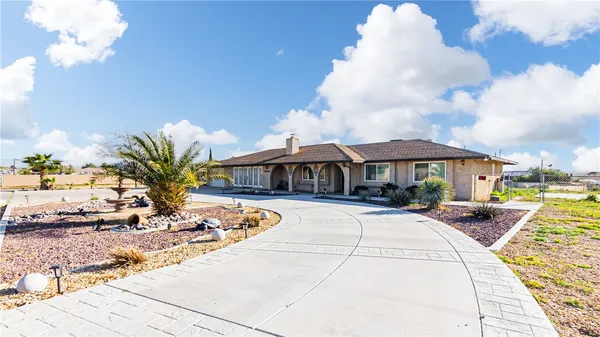 $449,888 | 15358 Apple Valley Road, Apple Valley, CA 92307