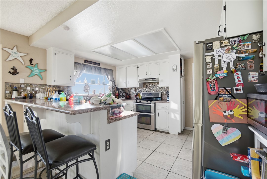 15358 Apple Valley Road Apple Valley, CA 92307 - Photo 13 of 24